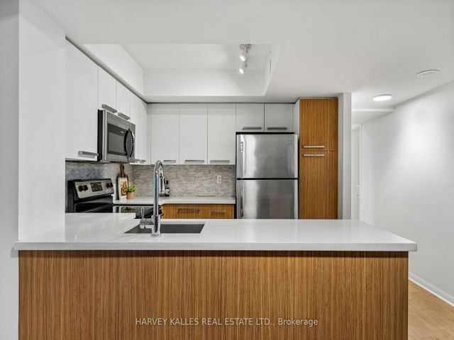 618 - 11 St Joseph St