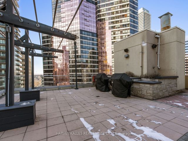 618 - 11 St Joseph St