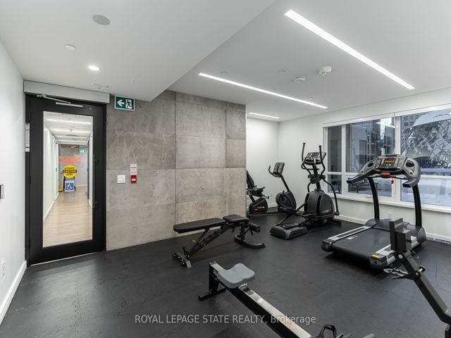 2201 - 71 Simcoe St