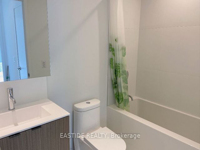 2302 - 20 Edward St W
