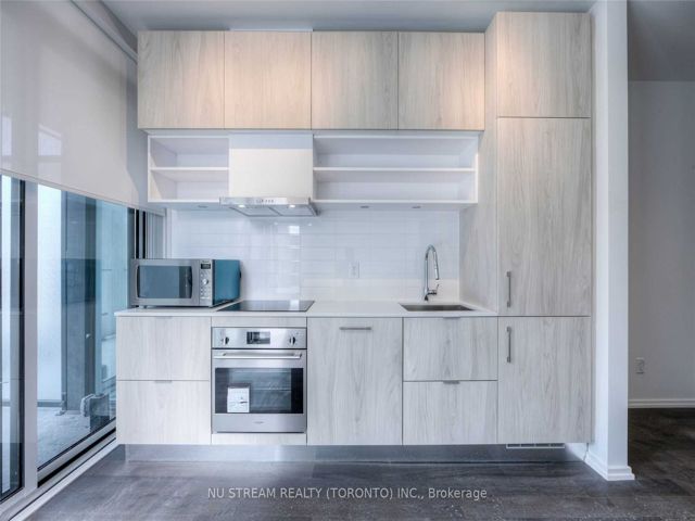 1610 - 5 Soudan Ave
