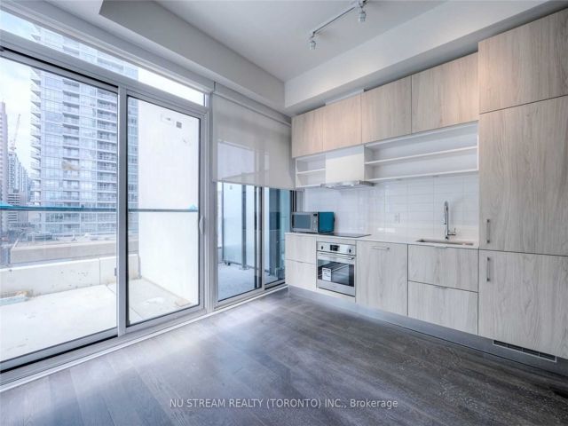 1610 - 5 Soudan Ave