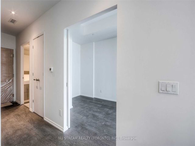 1610 - 5 Soudan Ave