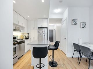 520 - 100 Harrison Garden Blvd