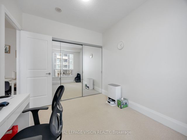 520 - 100 Harrison Garden Blvd
