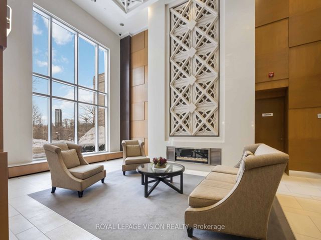 520 - 100 Harrison Garden Blvd