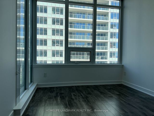2510 - 19 Bathurst St