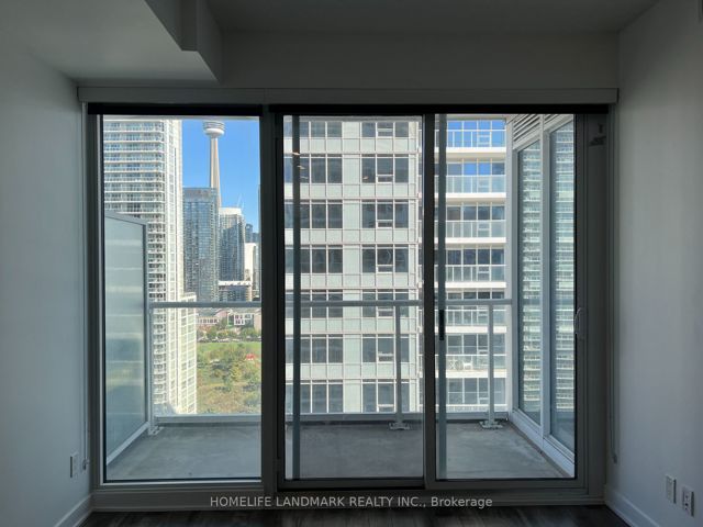 2510 - 19 Bathurst St