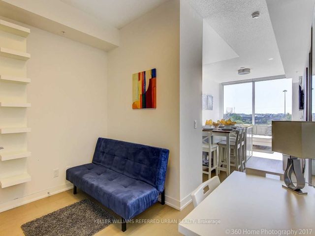 S507 - 455 Front St E