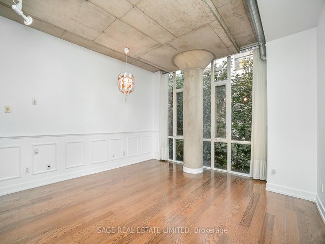 305 - 66 Portland St