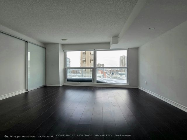 1109 - 386 Yonge St