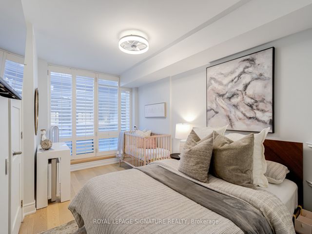 303 - 50 Camden St