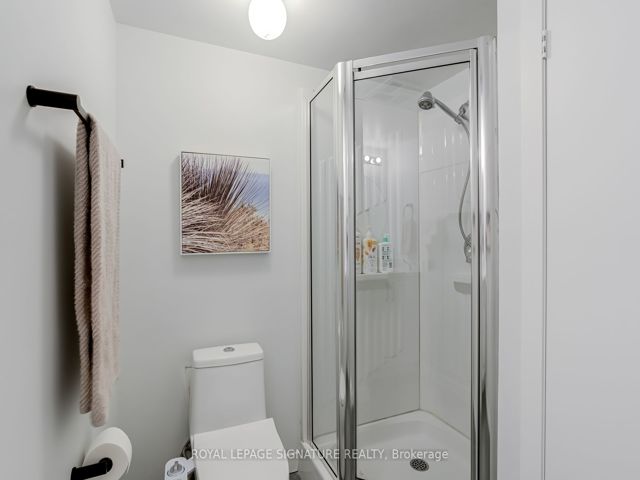 303 - 50 Camden St