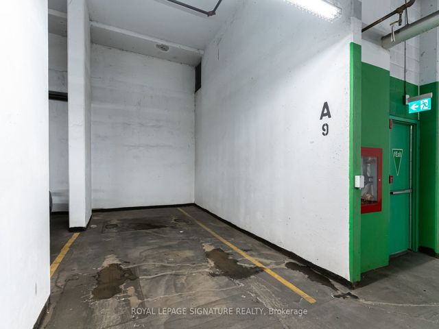 303 - 50 Camden St