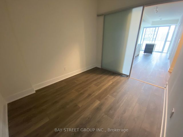 709 - 188 Fairview Mall Dr