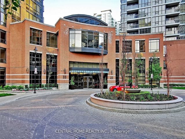 211 - 33 Sheppard Ave E