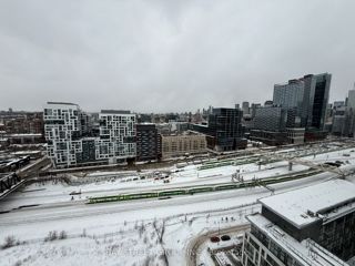 2003 - 170 Fort York Blvd