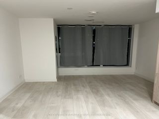 318 - 15 Mercer St