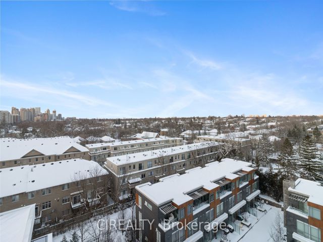 810 - 88 Sheppard Ave E