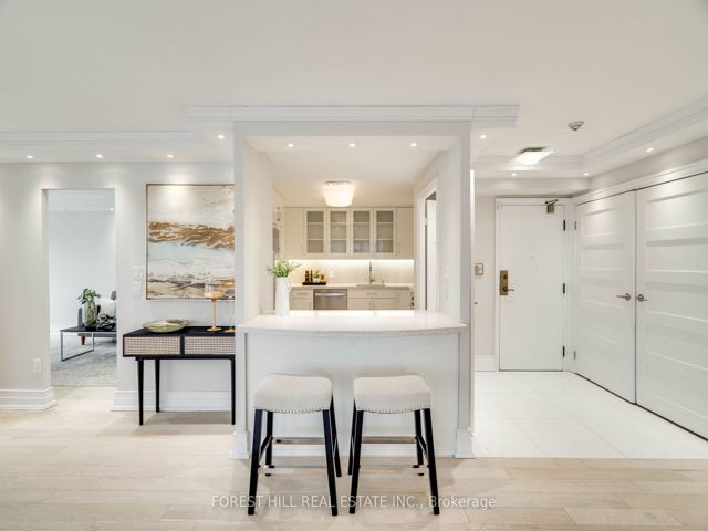 1607 - 5444 Yonge St