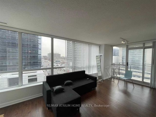 808 - 33 Sheppard Ave E