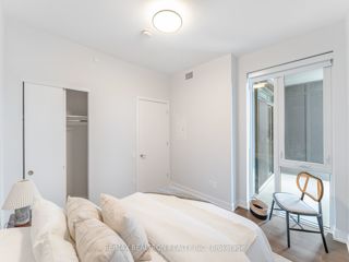 318 - 664 Spadina Ave