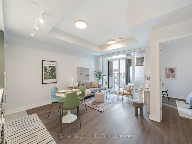 318 - 664 Spadina Ave