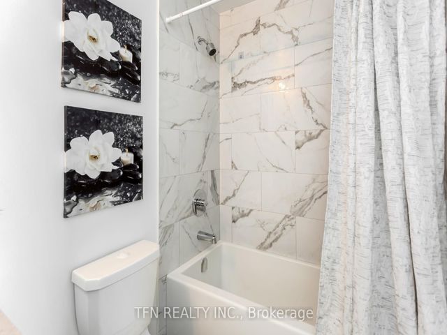1105 - 36 Forest Manor Rd