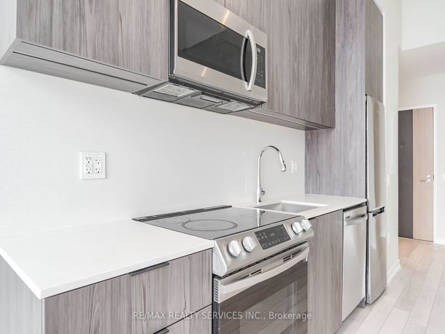 1514 - 50 Power St