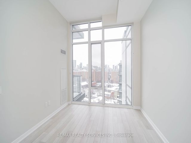 1514 - 50 Power St