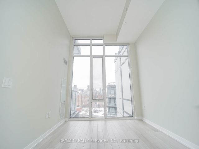 1514 - 50 Power St
