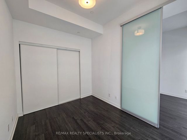 3007 - 50 Charles St E