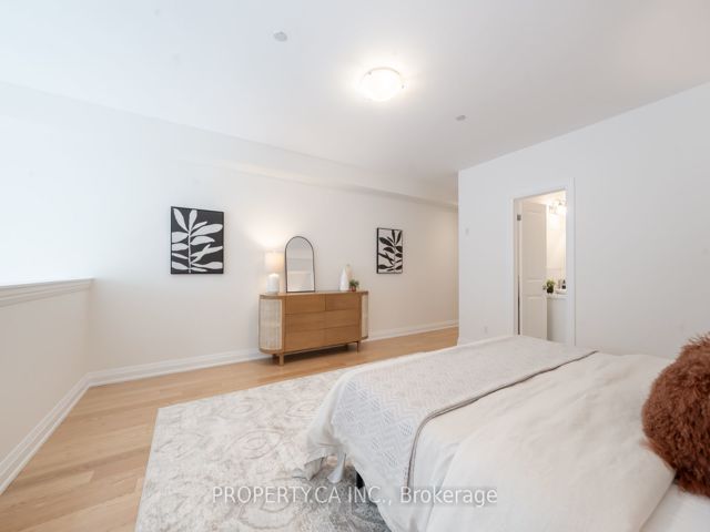 1 - 473 Dupont St