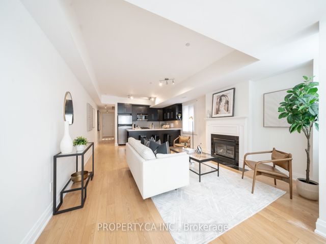 1 - 473 Dupont St