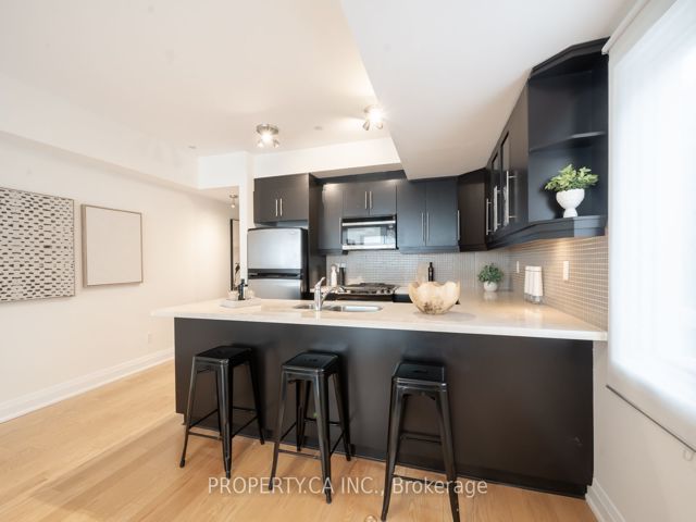 1 - 473 Dupont St