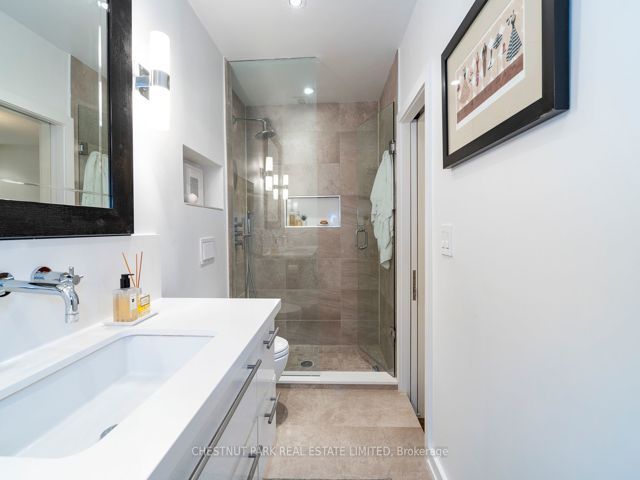103 - 31 Rosedale Rd