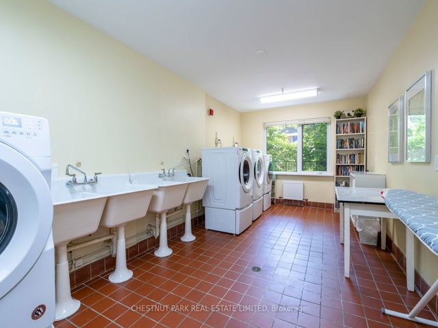 103 - 31 Rosedale Rd
