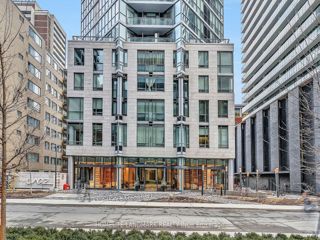 3111 - 45 Charles St E