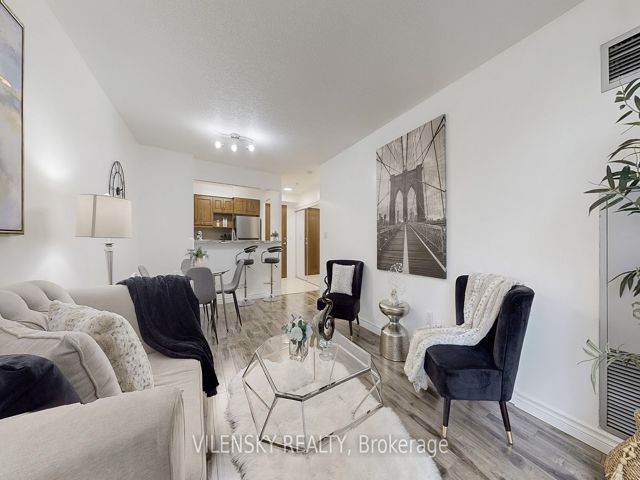 207 - 29 Pemberton Ave