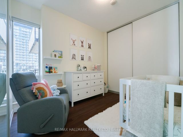 1210 - 205 Frederick St
