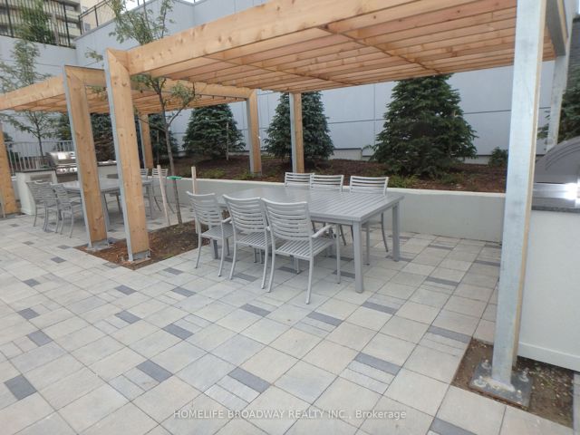 506 - 18 Graydon Hall Dr