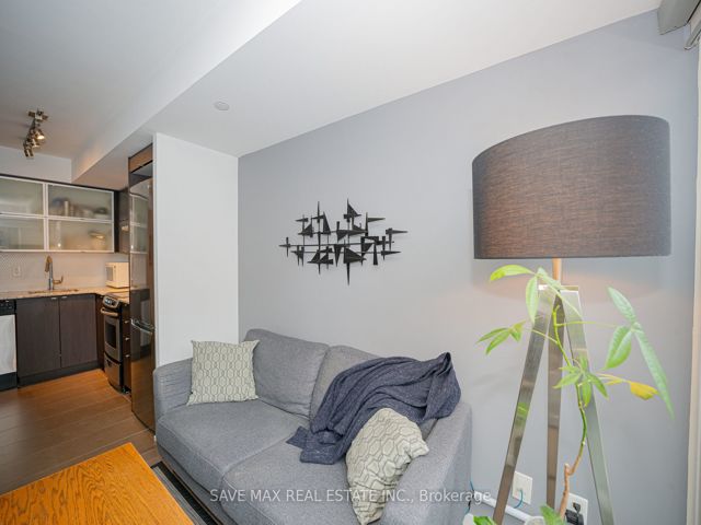 407 - 170 Fort York Blvd