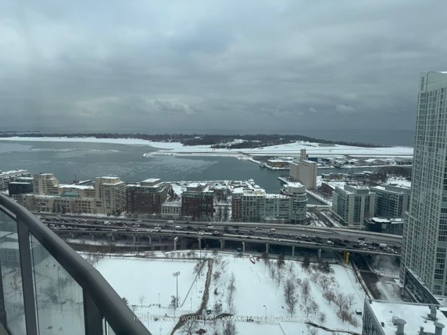 3809 - 21 Iceboat Terr