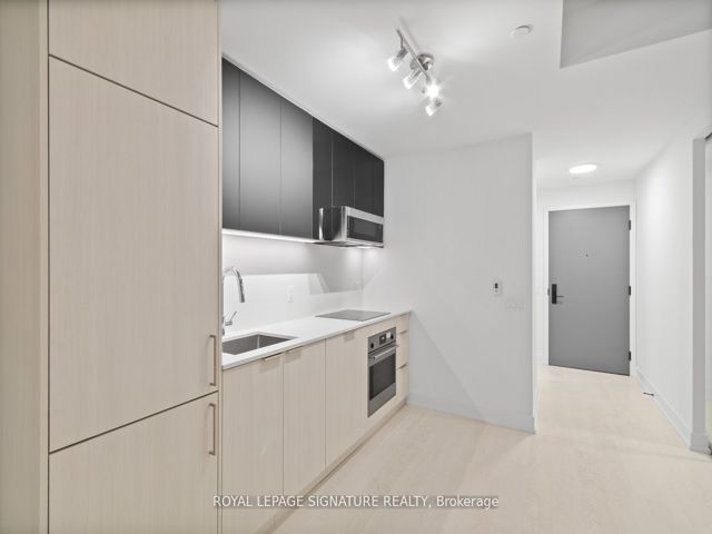 216 - 308 Jarvis St