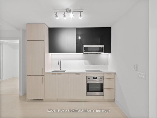 216 - 308 Jarvis St