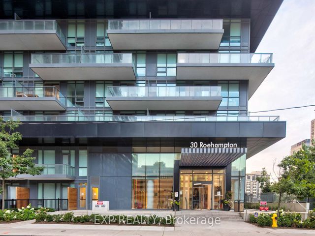 2002 - 30 Roehampton Ave