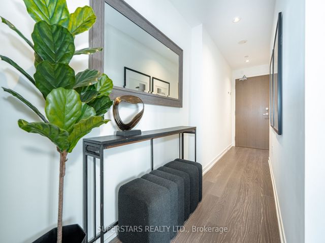 1212 - 15 Lower Jarvis St