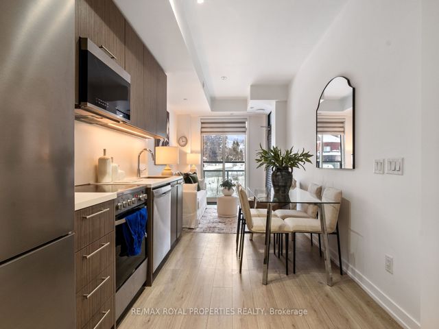 11 - 264 Finch Ave E