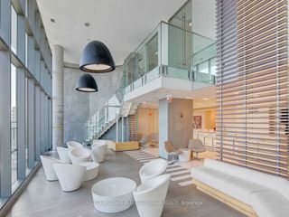 3512 - 45 Charles St E