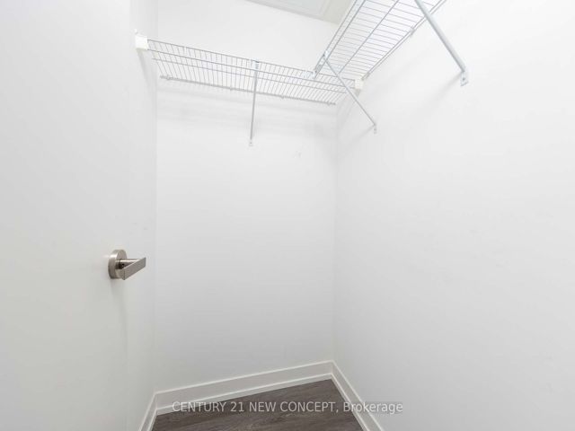 2710 - 55 Cooper St